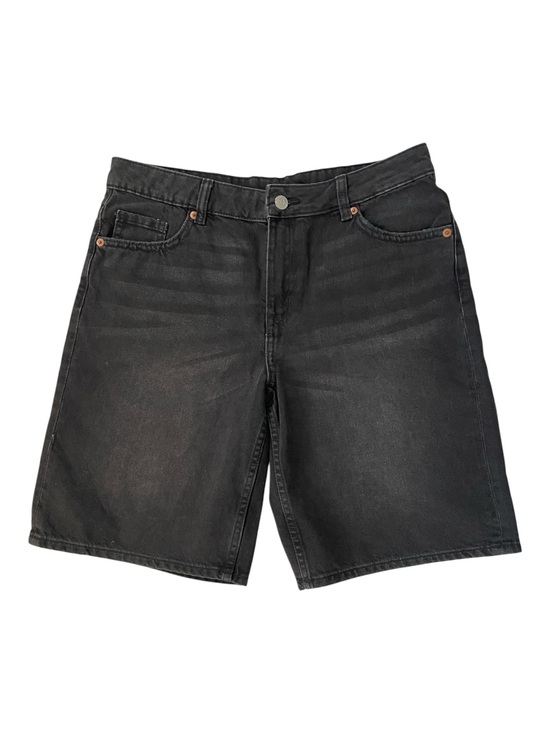 H&M Pants - ♥️H&M♥️Black Denim Jean Shorts,
Size 4